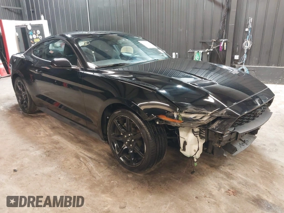 2020 Ford Mustang EcoBoost z VIN 1FA6P8TH6L5145109, wystawiony jako IAAI lot #42301649 z przebiegiem 48 622 mil mil oraz . Historia ofert i sprzedaży dostępna na DreamBid. Obrazek 1.