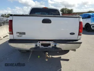 2004 Ford F-250 XL with VIN 1FTNX20PX4EA22882, listed as a Copart auction lot 79014334 with 262,447 mi miles and Salvage title. Bid and sale history available at DreamBid. Image 6.