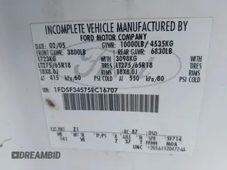 2005 Ford F-350 XL z VIN 1FDSF34575EC16707, wystawiony jako IAAI lot #42140911 z przebiegiem 93 732 mil mil oraz . Historia ofert i sprzedaży dostępna na DreamBid. Obrazek 9.
