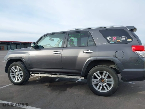 2011 Toyota 4Runner Trail with VIN JTEBU5JR0B5056013, listed as a IAAI auction lot 41501246 with 293,590 mi miles. Bid and sale history available at carsss.com. Image 15.