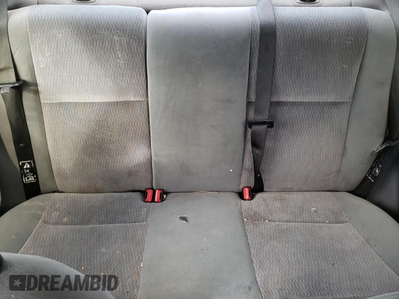 2000 Ford Focus LX with VIN 1FAFP33P8YW381773, listed as a Copart auction lot 80168174 with 151,410 mi miles and Salvage Title. Bid and sale history available at DreamBid. Image 10.
