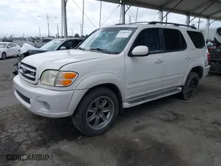 2001 Toyota Sequoia Limited with VIN 5TDZT38A41S046720, listed as a IAAI auction lot 41906594 with 278,262 mi miles. Bid and sale history available at carsss.com. Image 2.