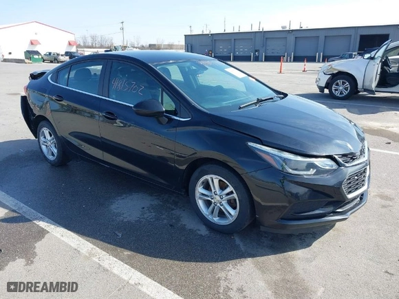 2017 Chevrolet Cruze LT with VIN 1G1BH5SE6H7255447, listed as a IAAI auction lot 41815702 with 131,235 mi miles. Bid and sale history available at carsss.com. Image 1.