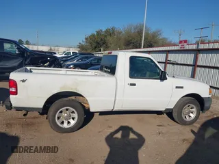 2011 Ford Ranger XL z VIN 1FTKR1AD7BPB20667, wystawiony jako IAAI lot #41761721 z przebiegiem 81 216 mil mil oraz . Historia ofert i sprzedaży dostępna na DreamBid. Obrazek 13.