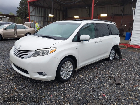 2016 Toyota Sienna Ltd with VIN 5TDDK3DC3GS142030, listed as a IAAI auction lot 41978620 with 155,563 mi miles. Bid and sale history available at carsss.com. Image 2.