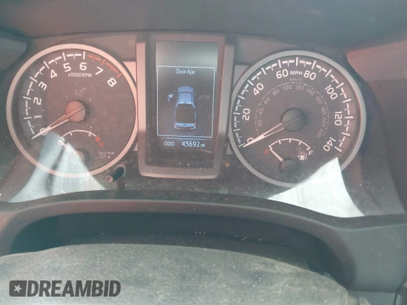 2021 Toyota Tacoma SR z VIN 3TMCZ5AN4MM373247, wystawiony jako IAAI lot #41982617 z przebiegiem 45 692 mil mil oraz . Historia ofert i sprzedaży dostępna na DreamBid. Obrazek 7.