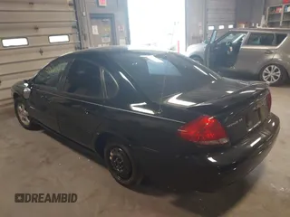 2004 Ford Taurus SE z VIN 1FAFP53U74G107504, wystawiony jako IAAI lot #42068692 z przebiegiem Nie podano mil oraz . Historia ofert i sprzedaży dostępna na DreamBid. Obrazek 3.