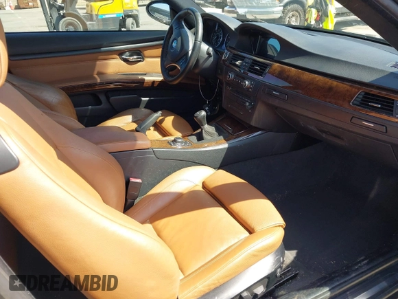 2009 BMW 3 Series 335i with VIN WBAWB73509P158425, listed as a IAAI auction lot 41844083 with 89,684 mi miles and . Bid and sale history available at DreamBid. Image 5.
