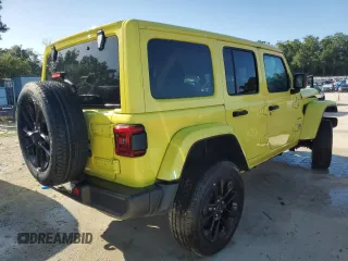 2024 Jeep Wrangler Sahara with VIN 1C4RJXP6XRW238620, listed as a Copart auction lot 63217765 with 29,304 mi miles and Clean title. Bid and sale history available at DreamBid. Image 3.