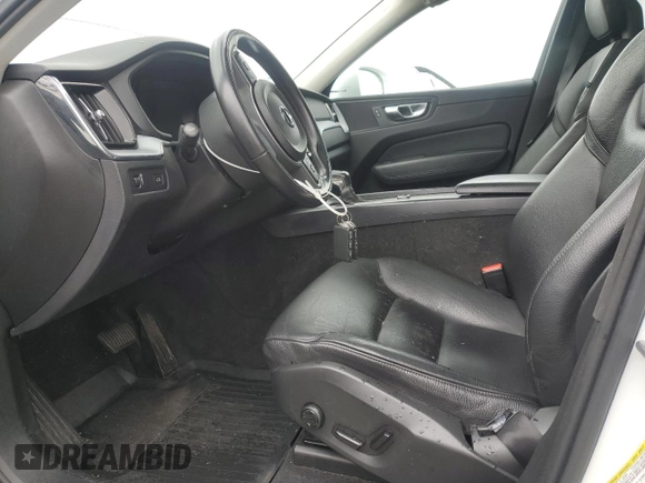 2018 Volvo XC60 Momentum with VIN YV4A22RKXJ1028976, listed as a Copart auction lot 57766545 with 55,930 mi miles and Salvage title. Bid and sale history available at DreamBid. Image 7.