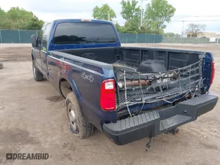 2009 Ford Super Duty F-250 SRW XL with VIN 1FTSX21R89EA60895, listed as a IAAI auction lot 39419254 with 154,411 mi miles. Bid and sale history available at carsss.com. Image 3.