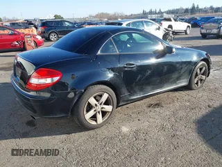 2006 Mercedes-Benz SLK 280 z VIN WDBWK54F66F114895, wystawiony jako IAAI lot #41409991 z przebiegiem 128 962 mil mil oraz . Historia ofert i sprzedaży dostępna na DreamBid. Obrazek 4.