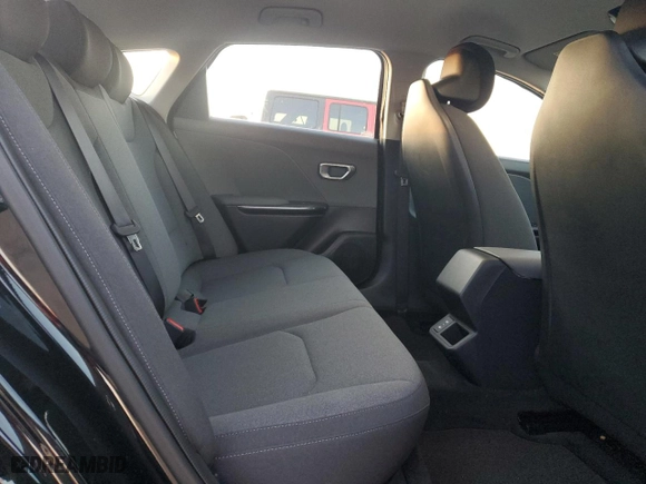 2025 Kia K4 LXS with VIN 3KPFT4DEXSE002752, listed as a Copart auction lot 81884614 with 640 mi miles and Salvage Title. Bid and sale history available at carsss.com. Image 10.