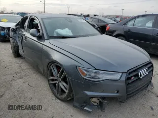 2018 Audi S6 Prestige z VIN WAUHFAFC0JN104241, wystawiony jako Copart lot #70887562 z przebiegiem 89 551 mil mil oraz . Historia ofert i sprzedaży dostępna na DreamBid. Obrazek 4.