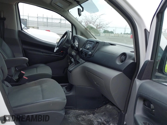 2015 Chevrolet City Express Cargo LS with VIN 3N63M0YNXFK707476, listed as a IAAI auction lot 42083326 with 168,341 mi miles and . Bid and sale history available at DreamBid. Image 5.