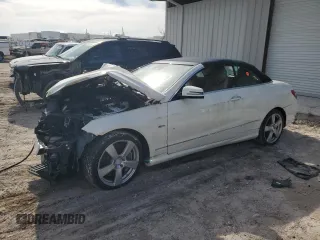 2012 Mercedes-Benz E 550 с VIN WDDKK7DF1CF148594, выставлен на аукционе Copart как лот 42956295 с пробегом Не указан миль и Списание • Salvage title. История ставок и продаж доступна на DreamBid. Изображение 1.