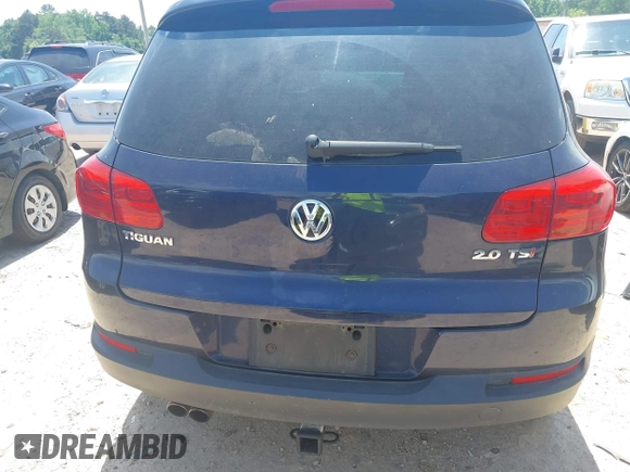 2012 Volkswagen Tiguan SE with VIN WVGAV7AX7CW534703, listed as a IAAI auction lot 42463358 with 119,699 mi miles and . Bid and sale history available at DreamBid. Image 16.