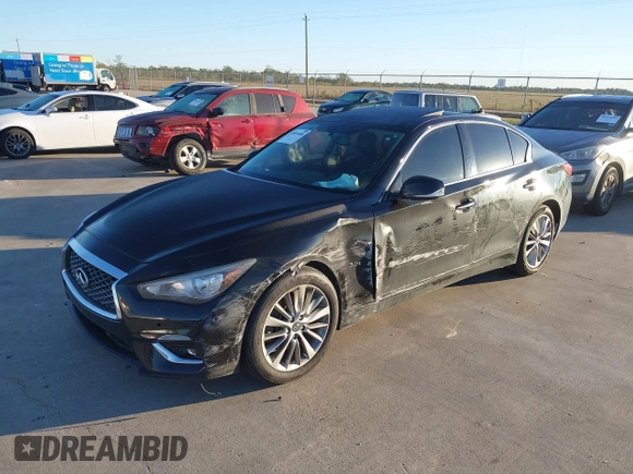 2018 Infiniti Q50 3.0t LUXE with VIN JN1EV7AP7JM363310, listed as a IAAI auction lot 40924400 with 103,578 mi miles. Bid and sale history available at carsss.com. Image 18.
