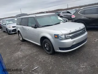 2016 Ford Flex SE with VIN 2FMGK5B80GBA12646, listed as a IAAI auction lot 41141786 with 100,000 mi miles. Bid and sale history available at carsss.com. Image 1.