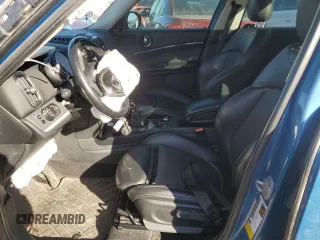 2018 MINI Countryman Cooper S with VIN WMZYT3C32J3E00923, listed as a Copart auction lot 46755405 with 142,120 mi miles and Salvage Title. Bid and sale history available at carsss.com. Image 7.