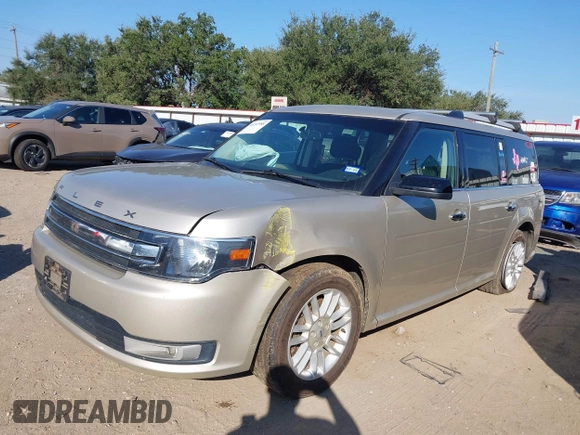2017 Ford Flex SEL with VIN 2FMGK5C85HBA03862, listed as a IAAI auction lot 40797988 with 109,497 mi miles. Bid and sale history available at carsss.com. Image 17.