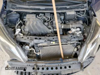 2019 Nissan Note SV z VIN 3N1CE2CP7KL361656, wystawiony jako Copart lot #61381945 z przebiegiem 184 113 mil mil oraz Nie do naprawy • Non repairable. Historia ofert i sprzedaży dostępna na DreamBid. Obrazek 11.