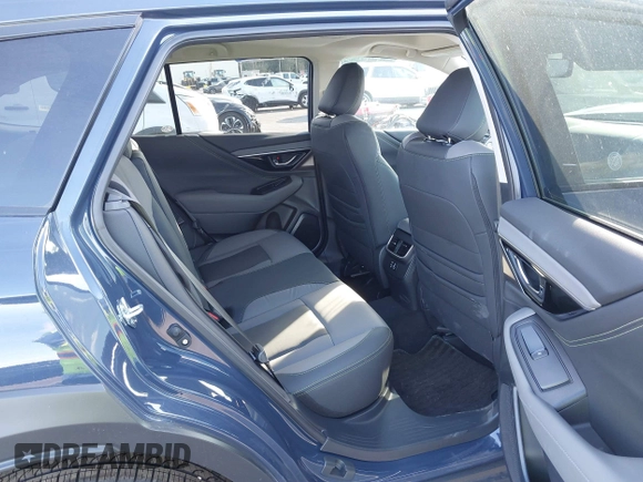 2025 Subaru Outback Onyx Edition with VIN 4S4BTALC1S3180047, listed as a IAAI auction lot 41516600 with 536 mi miles. Bid and sale history available at carsss.com. Image 8.