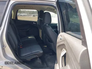 2016 Ford Escape SE z VIN 1FMCU9GXXGUB78201, wystawiony jako IAAI lot #42048676 z przebiegiem 139 144 mil mil oraz . Historia ofert i sprzedaży dostępna na DreamBid. Obrazek 8.