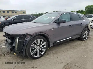2025 Cadillac LYRIQ Sport z VIN 1GYKPTRL2SZ303874, wystawiony jako Copart lot #55592315 z przebiegiem 447 mil mil oraz Szkody całkowita. Historia ofert i sprzedaży dostępna na DreamBid. Obrazek 1.