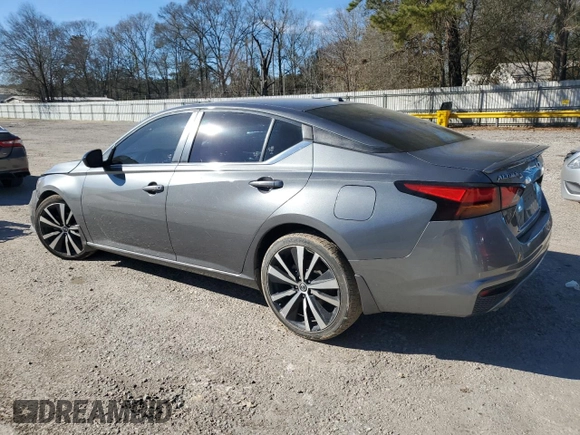 2019 Nissan Altima SR with VIN 1N4BL4CV8KC203983, listed as a Copart auction lot 46869385 with 116,500 mi miles and Salvage Title. Bid and sale history available at carsss.com. Image 2.
