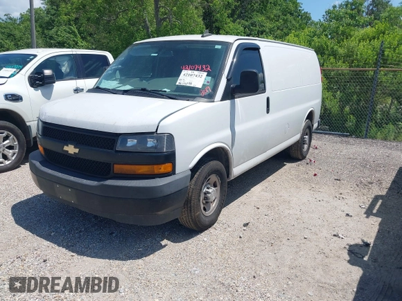 2019 Chevrolet Express Cargo with VIN 1GCWGAFG8K1365250, listed as a IAAI auction lot 42107432 with 192,055 mi miles. Bid and sale history available at carsss.com. Image 17.