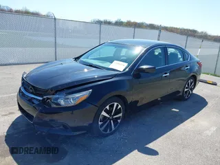 2018 Nissan Altima SV with VIN 1N4AL3AP5JC285843, listed as a IAAI auction lot 41956374 with 100,688 mi miles and . Bid and sale history available at carsss.com. Image 17.