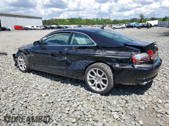 2012 Audi A5 Premium Plus z VIN WAURFAFR6CA001232, wystawiony jako Copart lot #56141765 z przebiegiem 128 433 mil mil oraz Szkoda całkowita • Salvage title. Historia ofert i sprzedaży dostępna na DreamBid. Obrazek 2.