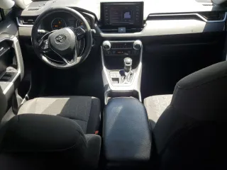 2021 Toyota RAV4 XLE with VIN 2T3P1RFV8MC167485, listed as a Copart auction lot 57814355 with 73,188 mi miles and Salvage title. Bid and sale history available at DreamBid. Image 8.