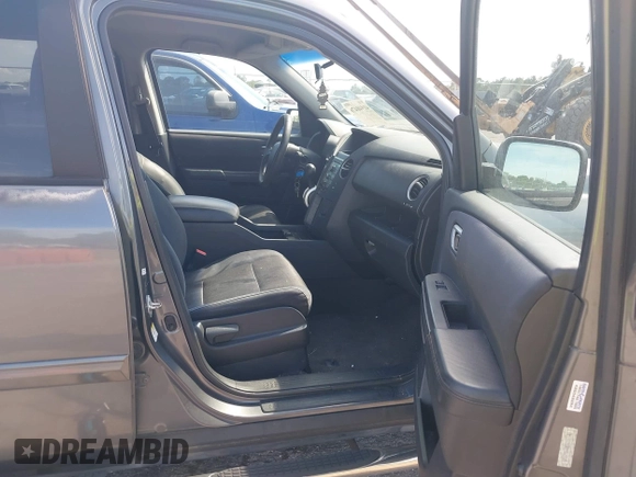 2011 Honda Pilot EX with VIN 5FNYF3H4XBB001140, listed as a IAAI auction lot 41940476 with 254,136 mi miles and . Bid and sale history available at carsss.com. Image 5.