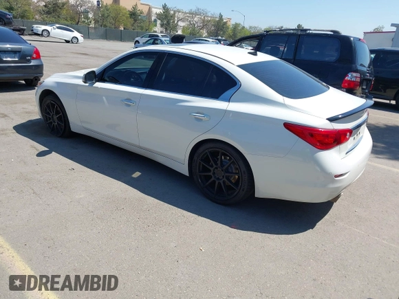 2015 Infiniti Q50 Premium with VIN JN1BV7AP8FM333176, listed as a IAAI auction lot 41990285 with 160,458 mi miles. Bid and sale history available at carsss.com. Image 3.