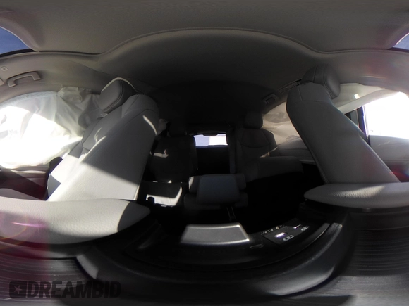 2025 Toyota Sienna XLE with VIN 5TDYRKEC7SS236507, listed as a IAAI auction lot 41635251 with 2,422 mi miles and . Bid and sale history available at DreamBid. Image 19.