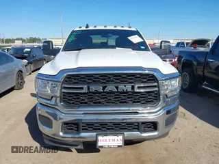 2024 Ram 2500 Tradesman с VIN 3C6UR5CJ7RG264311, выставлен на аукционе IAAI как лот 41761181 с пробегом 8 043 миль миль и . История ставок и продаж доступна на DreamBid. Изображение 12.