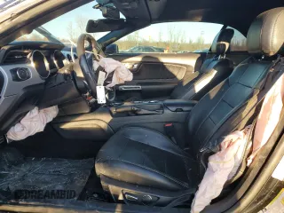 2017 Ford Mustang GT Premium с VIN 1FATP8FF7H5311092, выставлен на аукционе Copart как лот 88646435 с пробегом 62 917 миль миль и Списание • Salvage title. История ставок и продаж доступна на DreamBid. Изображение 7.