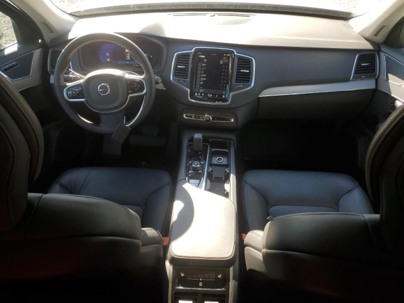 2024 Volvo XC90 Core Bright Theme with VIN YV4L12PKXR1179357, listed as a Copart auction lot 84509834 with 26,527 mi miles and Salvage Title. Bid and sale history available at carsss.com. Image 8.