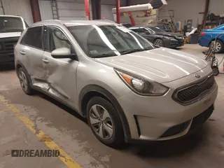 2019 Kia Niro LX with VIN KNDCB3LC7K5312885, listed as a IAAI auction lot 41362689 with 156,510 mi miles. Bid and sale history available at carsss.com. Image 1.