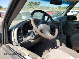2003 Chevrolet Astro with VIN 1GNDM19X13B110017, listed as a Copart auction lot 65481064 with Not Provided miles and Clean Title. Bid and sale history available at carsss.com. Image 9.