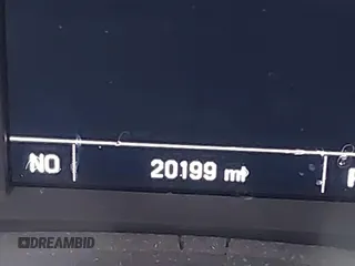 2024 Chevrolet Equinox LS z VIN 3GNAXSEG9RL205583, wystawiony jako IAAI lot #41403166 z przebiegiem 20 199 mil mil oraz . Historia ofert i sprzedaży dostępna na DreamBid. Obrazek 7.