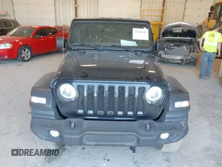 2021 Jeep Wrangler Unlimited Sport S with VIN 1C4HJXDG8MW578205, listed as a IAAI auction lot 42040105 with 46,537 mi miles and . Bid and sale history available at DreamBid. Image 12.