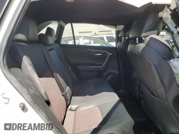2023 Toyota RAV4 XSE z VIN JTMEB3FVXPD124056, wystawiony jako Copart lot #63228265 z przebiegiem 6 239 mil mil oraz Szkoda całkowita • Salvage title. Historia ofert i sprzedaży dostępna na DreamBid. Obrazek 10.