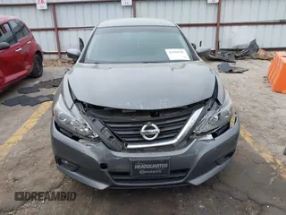 2016 Nissan Altima SL with VIN 1N4BL3AP0GC273371, listed as a IAAI auction lot 41910585 with 152,546 mi miles and . Bid and sale history available at DreamBid. Image 12.