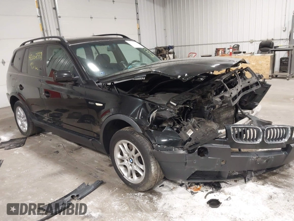 2004 BMW X3 2.5i with VIN WBXPA73464WC41900, listed as a IAAI auction lot 42007333 with 1 mi miles. Bid and sale history available at carsss.com. Image 1.