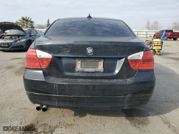 2006 BMW 3 Series 325i with VIN WBAVB17556NK36725, listed as a Copart auction lot 42567945 with 202,814 mi miles and Clean Title. Bid and sale history available at carsss.com. Image 6.
