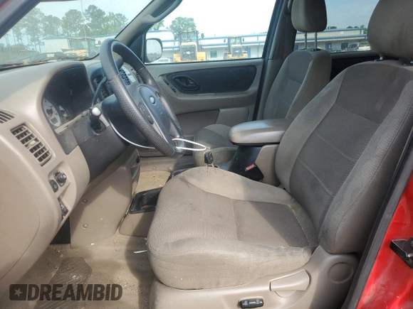2002 Ford Escape XLT Choice with VIN 1FMYU04192KD66021, listed as a Copart auction lot 57531485 with 157,628 mi miles and Clean title. Bid and sale history available at DreamBid. Image 7.