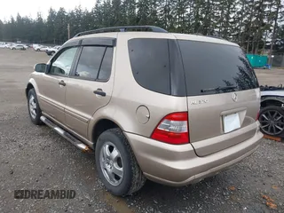 2002 Mercedes-Benz M 320/430/500 с VIN 4JGAB54E92A334912, выставлен на аукционе IAAI как лот 41825224 с пробегом 172 579 миль миль и . История ставок и продаж доступна на DreamBid. Изображение 3.